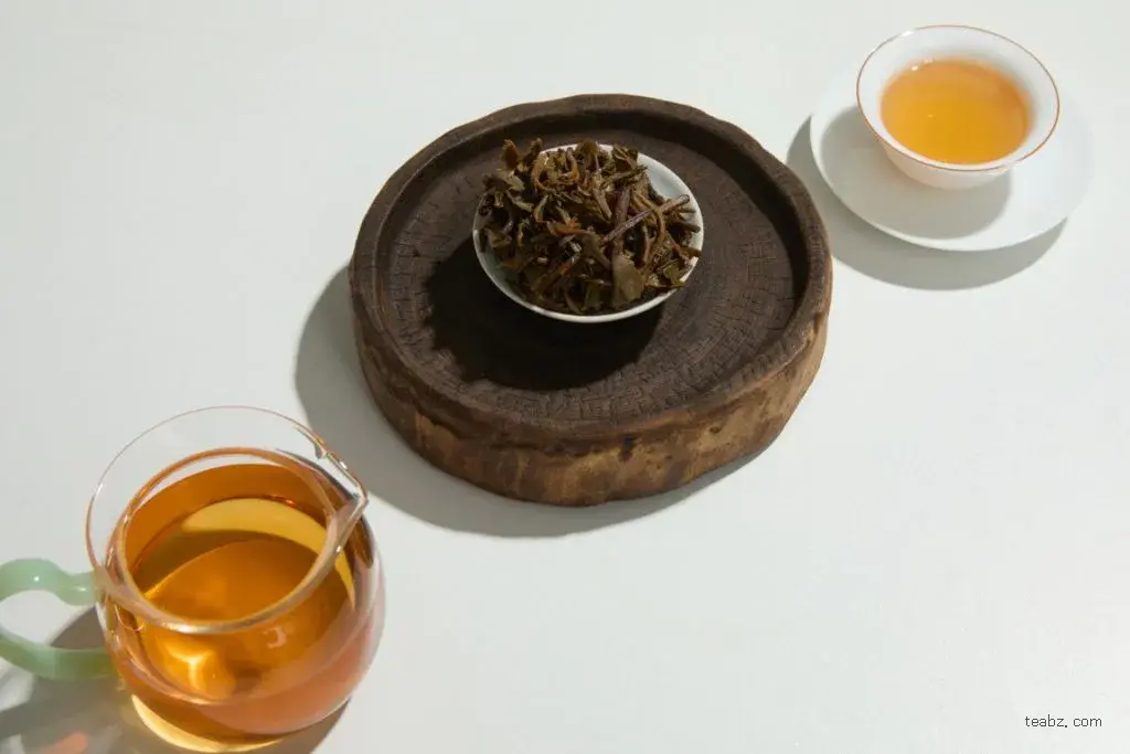 pu-erh-raw-tea-brewing-170248